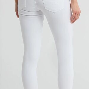 AG White Abbey ankle size 30R